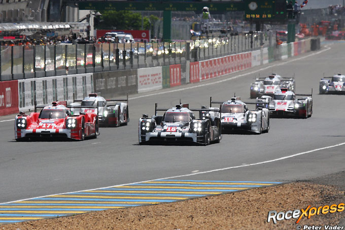 24 Uur van Le Mans Start om drie uur racexpress